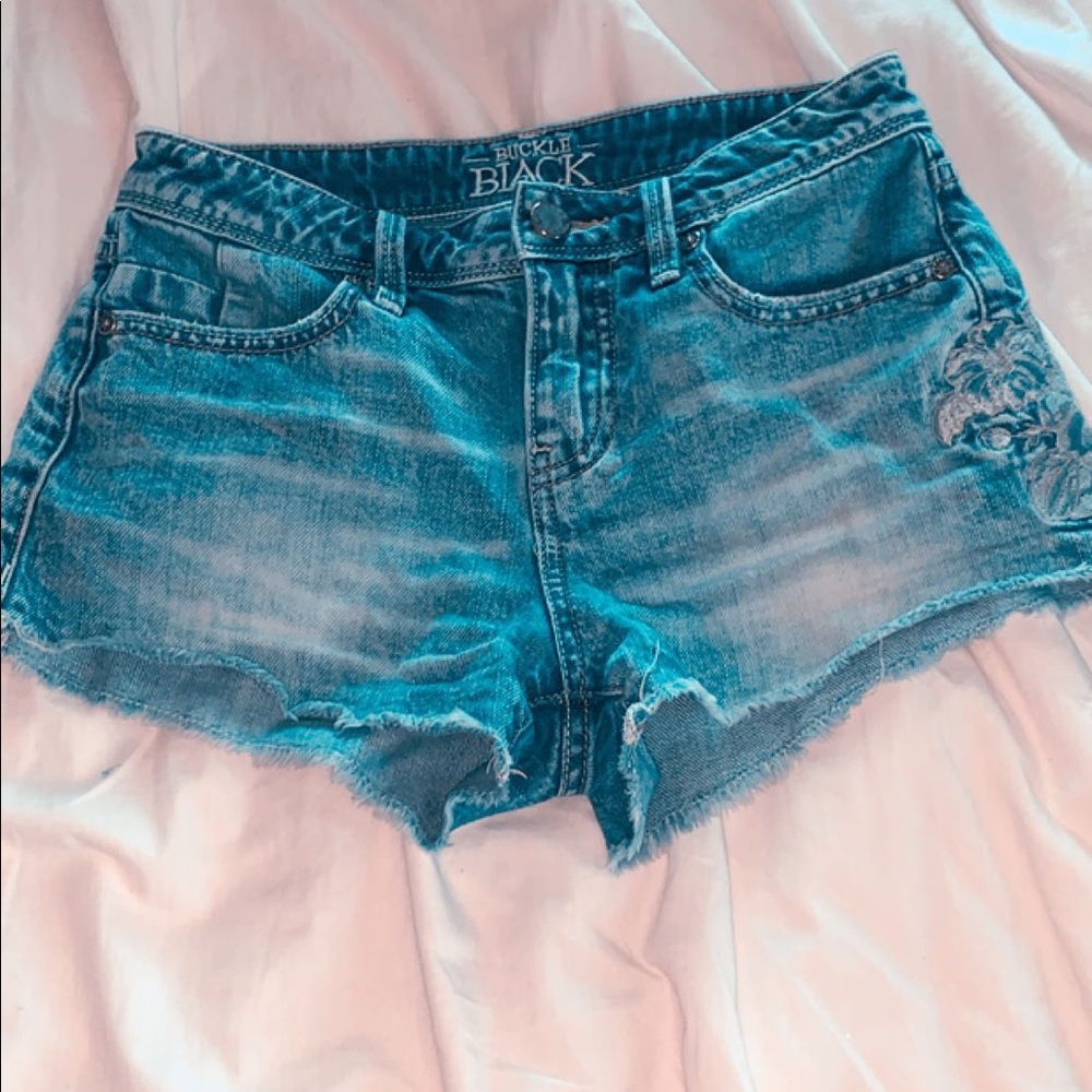 buckle black jean shorts